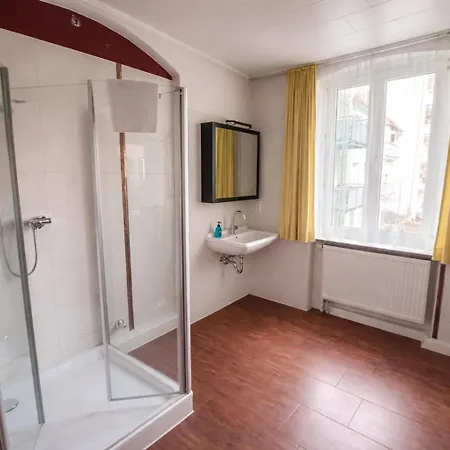 Bauer Mit Aufzug With Elevator 3* Norymberga