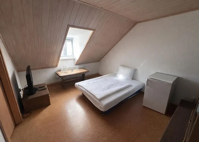 Bauer Mit Aufzug With Elevator 3* Neurenberg