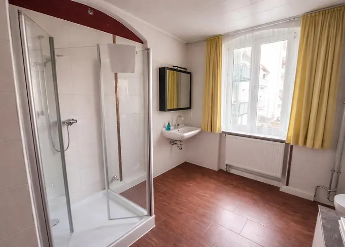 Bauer Mit Aufzug With Elevator 3* Neurenberg